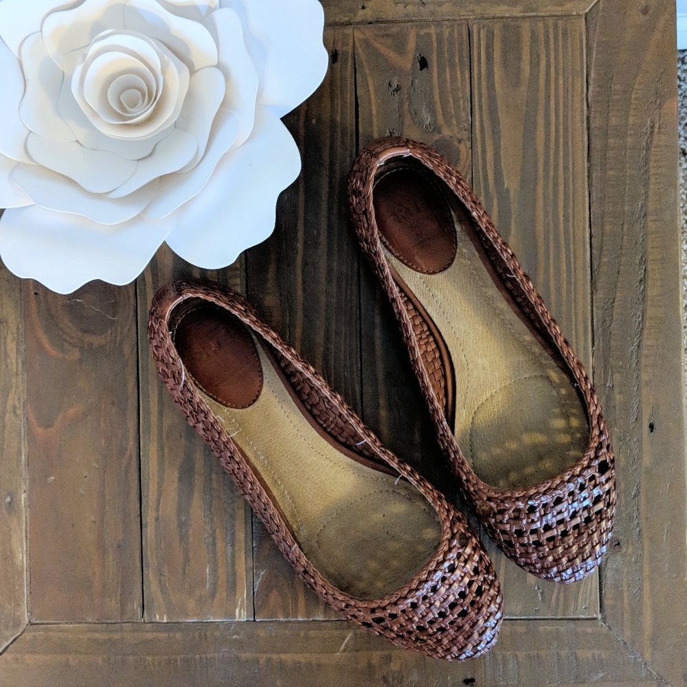 SOLD! Frye Emma Woven Ballet Flat in Cognac